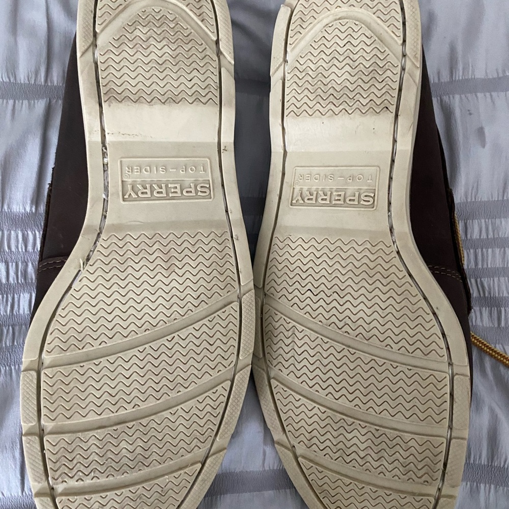 Leather Sperry Shoes - Picture 2 of 3
